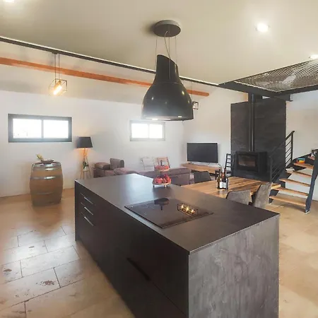 Lovely In With House A Panoramic View Canet (Herault)