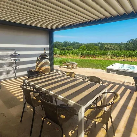 Lovely In With House A Panoramic View * Canet (Herault)