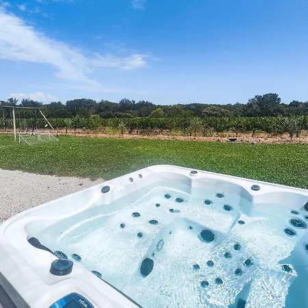 Holiday home Lovely In With House A Panoramic View